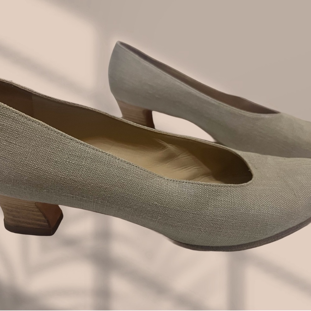 Salvatore Feeragamo Fabric Precious Nude Shoes